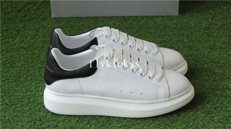 Alexander McQueen Oversized Sneaker White Black